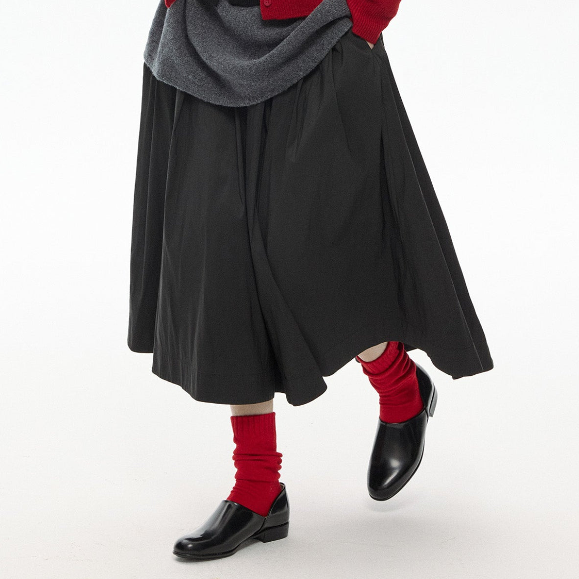 Futhan Union "DUO" Series Two Expressions Baggy Socks Red