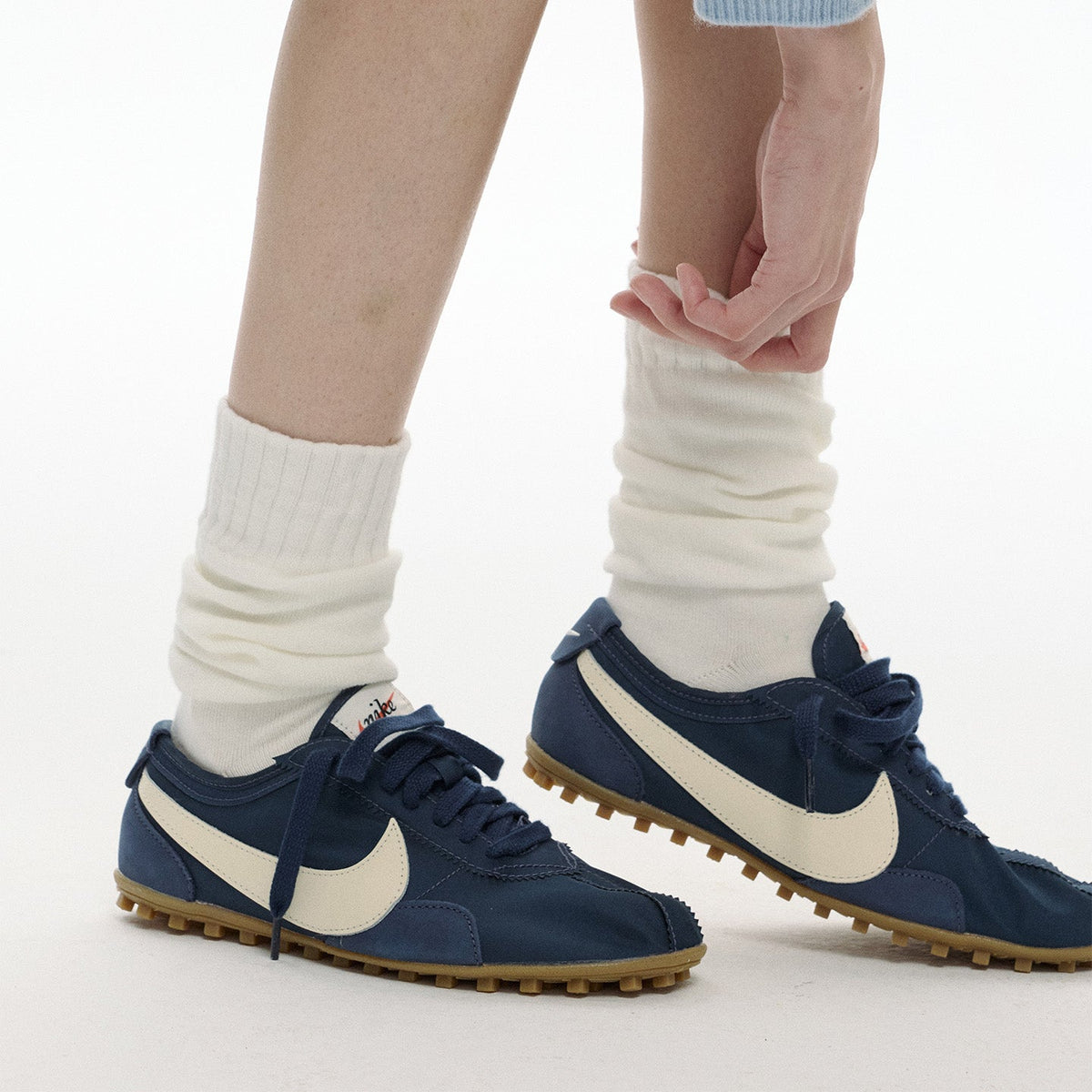 Futhan Union "DUO" Series Two Expressions Baggy Socks Off White